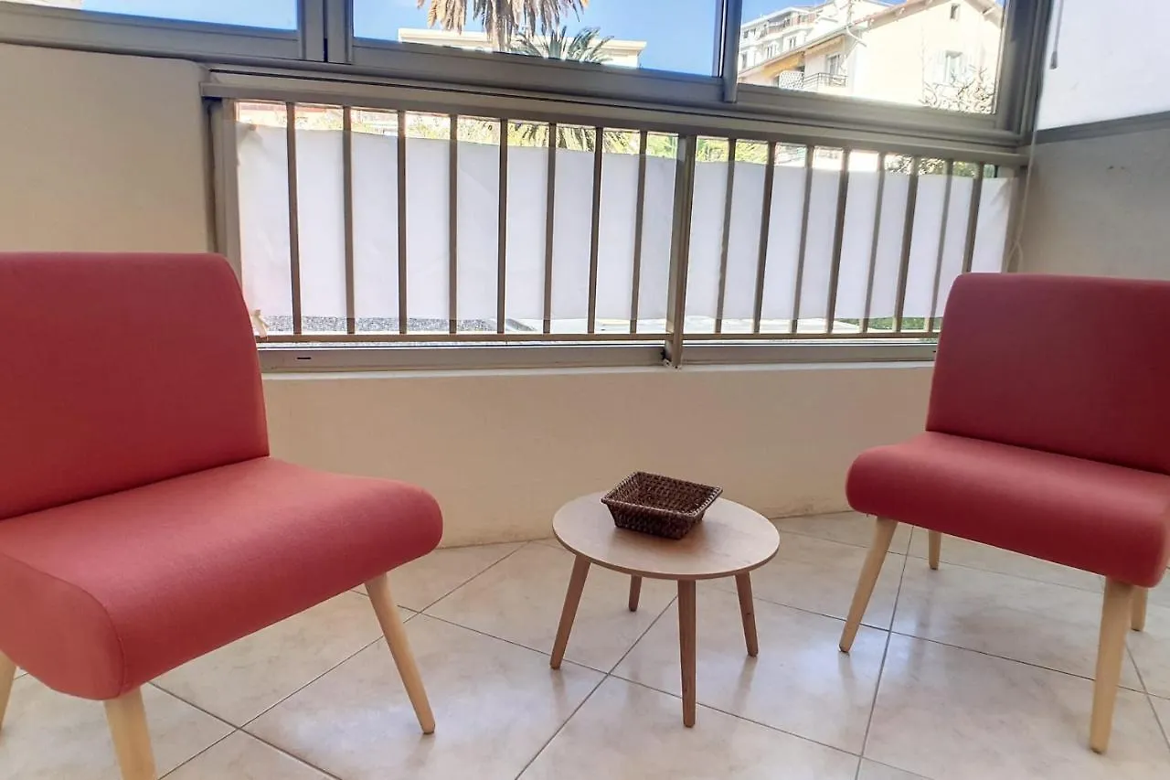 公寓 Henri Camille Real Estate - Latour - Studio 150M Martinez 戛纳